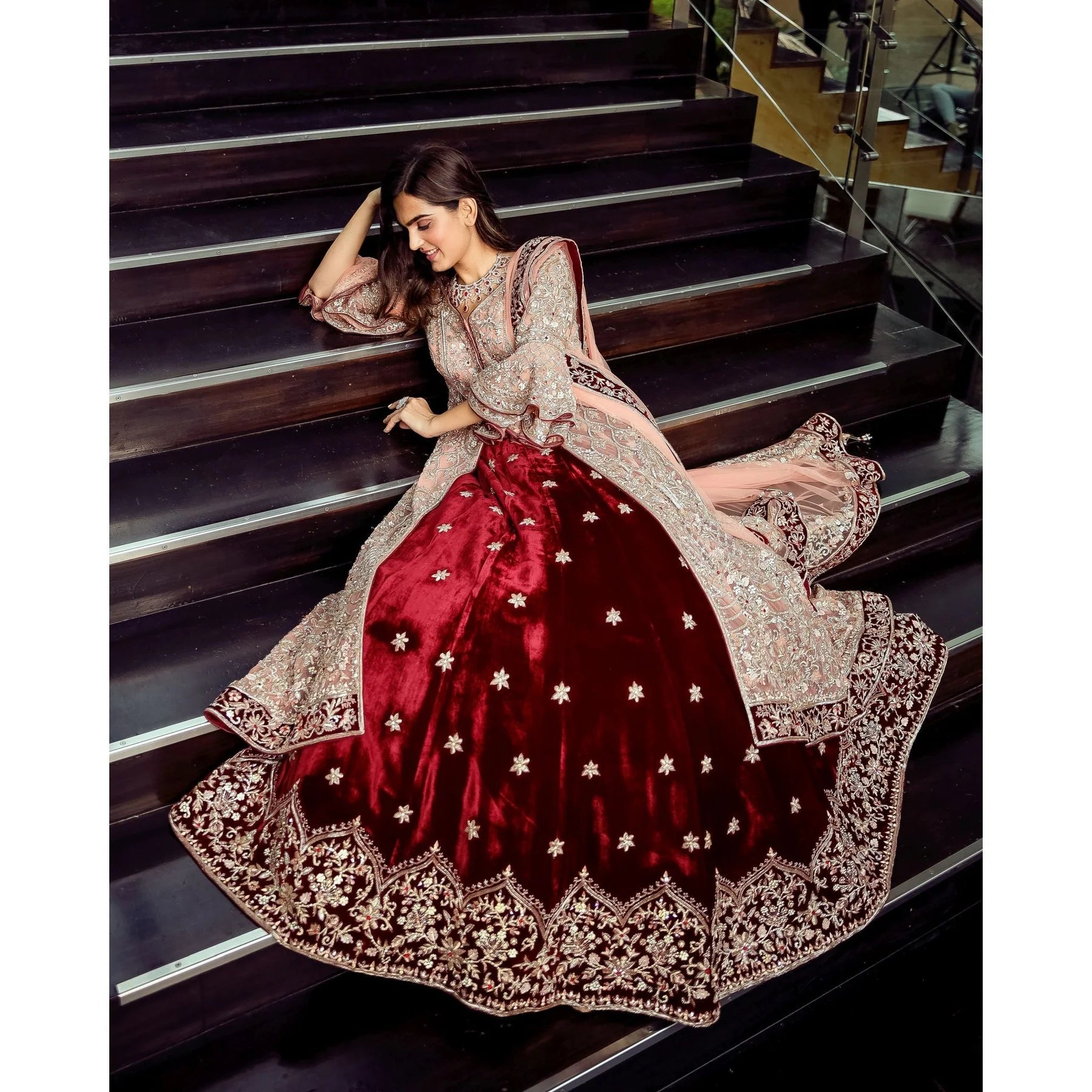Bridal Wear Lehengas, Net & Velvet Fabrics- Red & Peach Colour - Best Wedding  Lehenga Online Offer - Aapnam