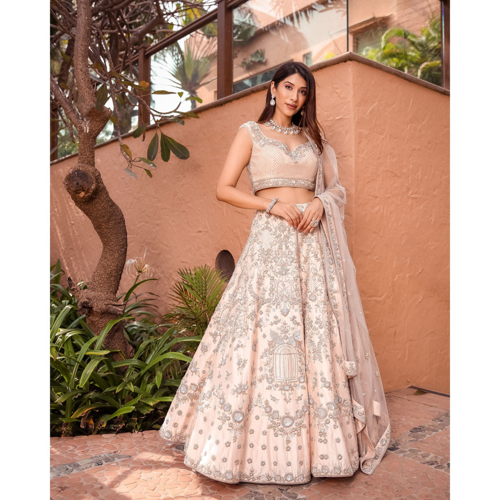 Champagne lehenga 2024